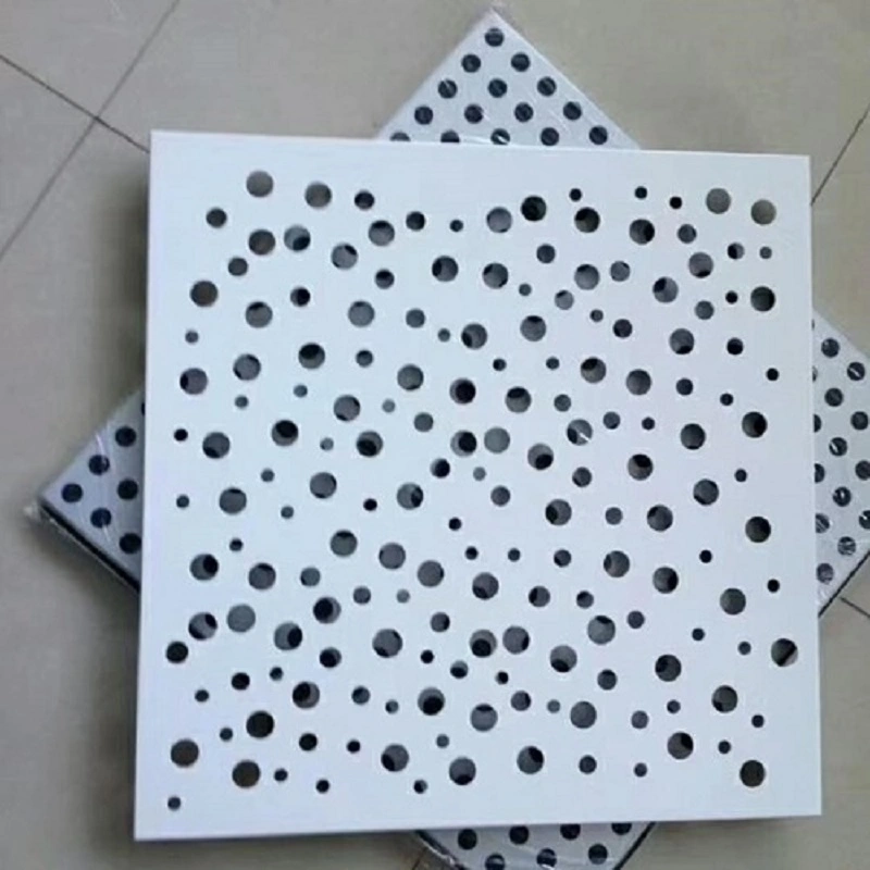 Lembaran Berlubang Baja Warna